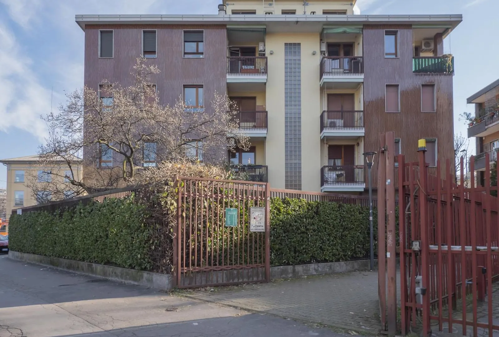 Modern 3 Bedroom With Balcony Steps From San Siro By Rentopolis Milano İtalya