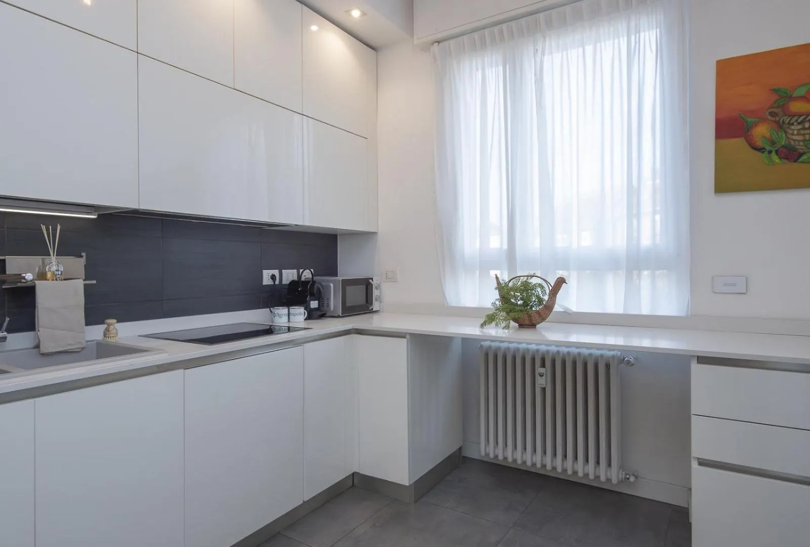 Daire Modern 3 Bedroom With Balcony Steps From San Siro By Rentopolis Milano