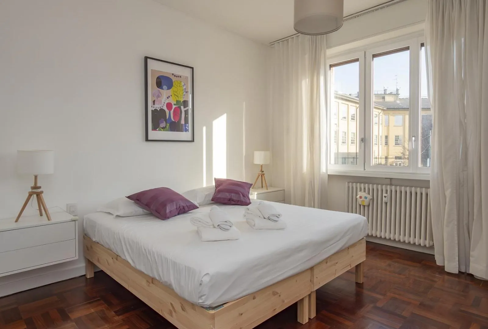 Modern 3 Bedroom With Balcony Steps From San Siro By Rentopolis Milano Daire