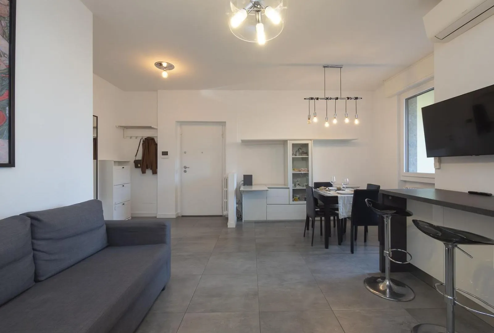 Modern 3 Bedroom With Balcony Steps From San Siro By Rentopolis Milano
